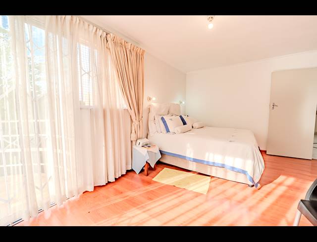 4 BEDROOM HOUSE FOR SALE IN GREENWOOD PARK